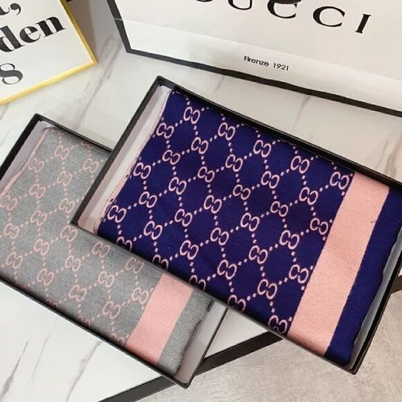 Reversible large soft Cozy Cashmere/Pashmina - Picture 5 of 5